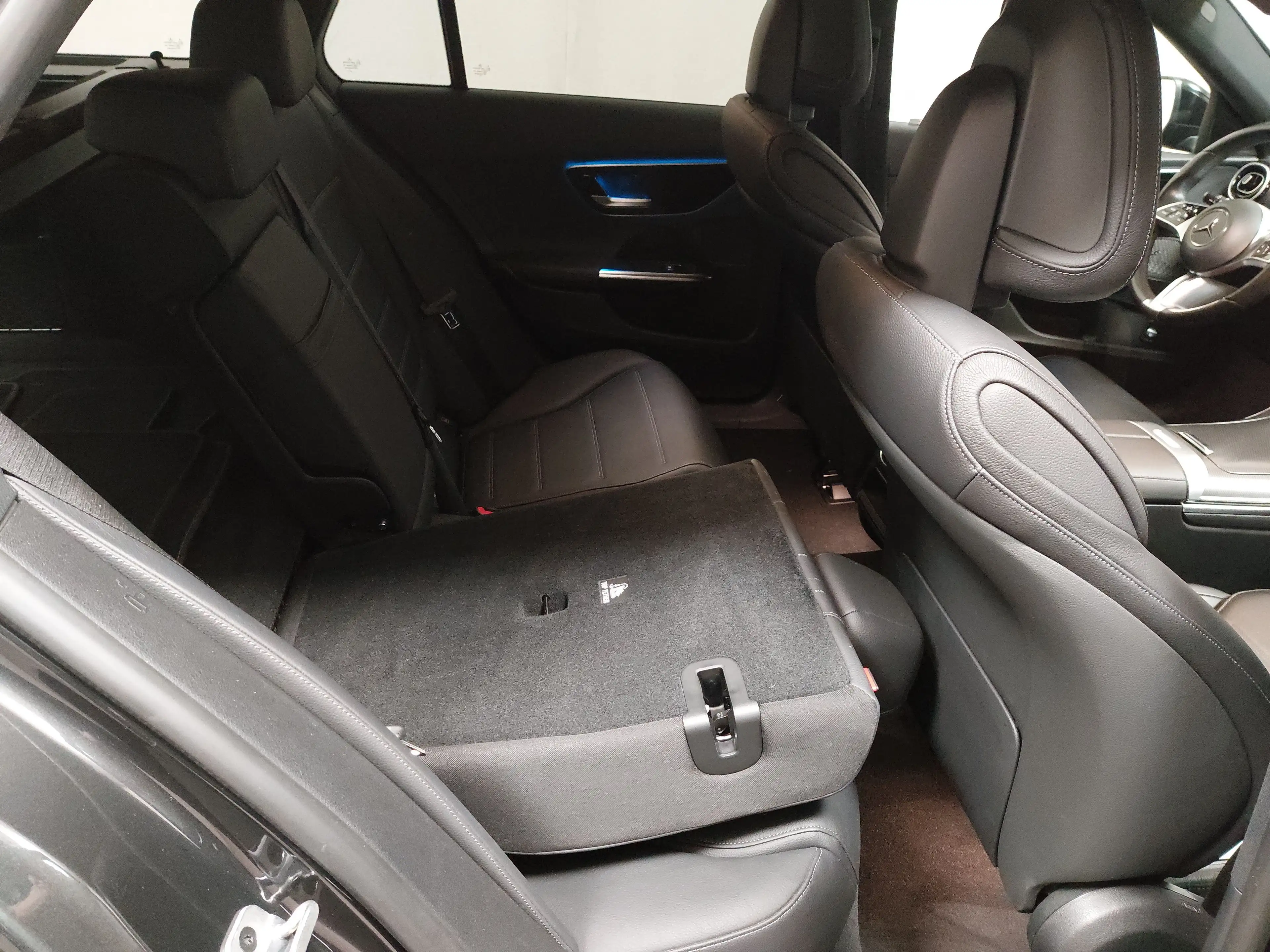 Mercedes-Benz C 220 C 220 T d Avantgarde Night Leder Navi LED RFK — photo 11