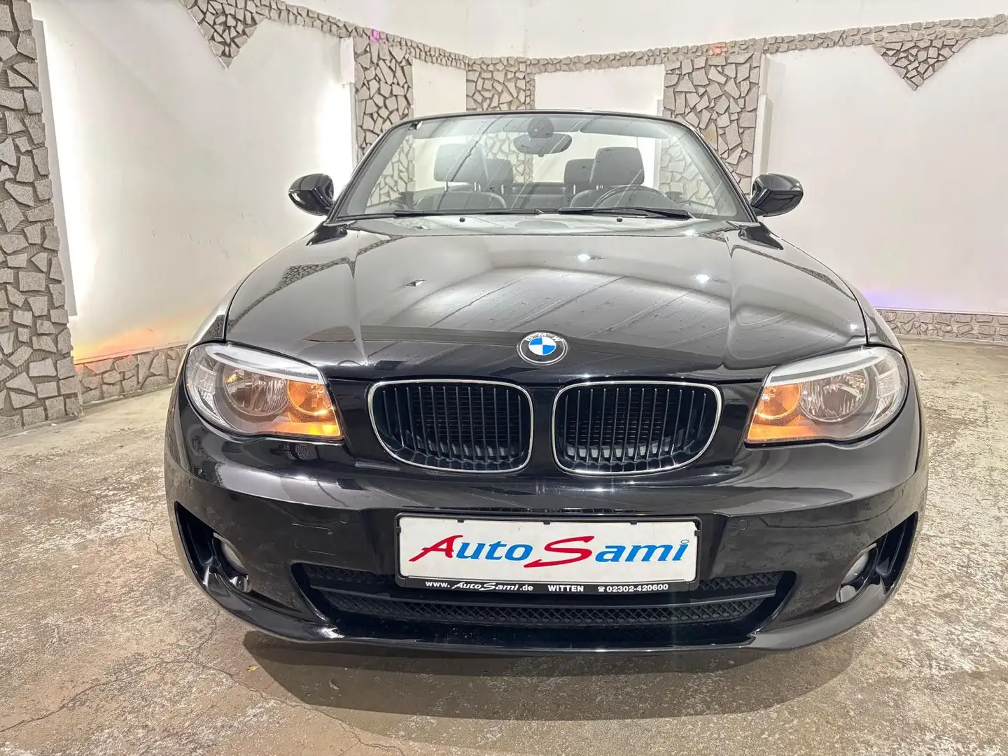 BMW 118 i CABRIO LEDER EINPARKHILFE 2.HAND TOP Schwarz - 2