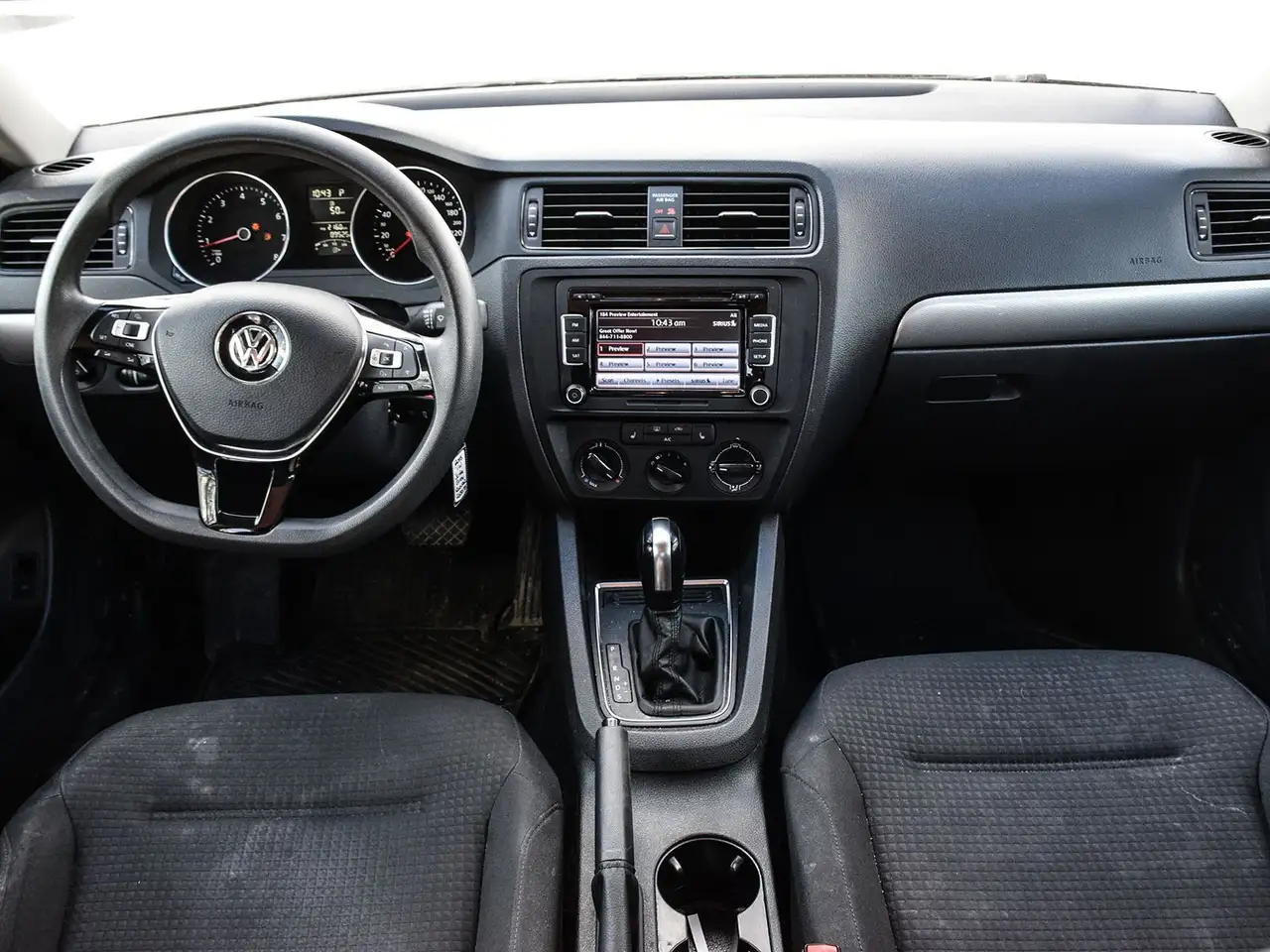 Volkswagen Jetta снимка Volkswagen Jetta