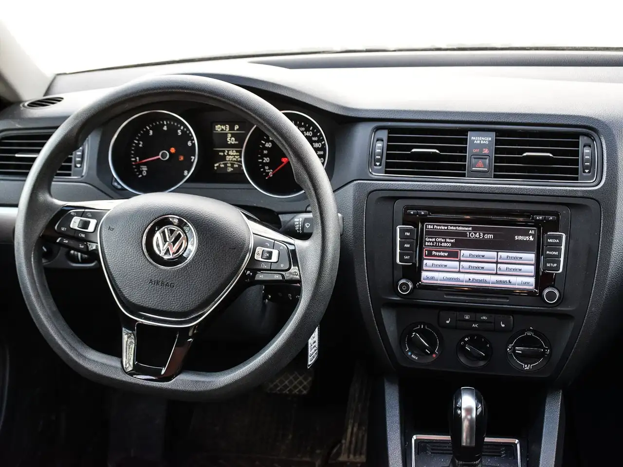 Volkswagen Jetta снимка Volkswagen Jetta