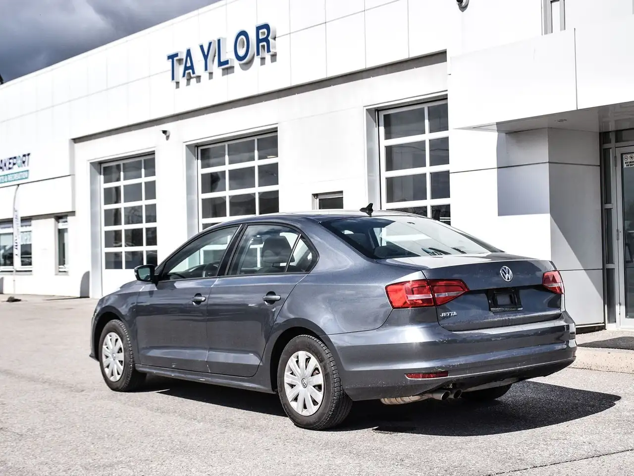 Volkswagen Jetta снимка Volkswagen Jetta