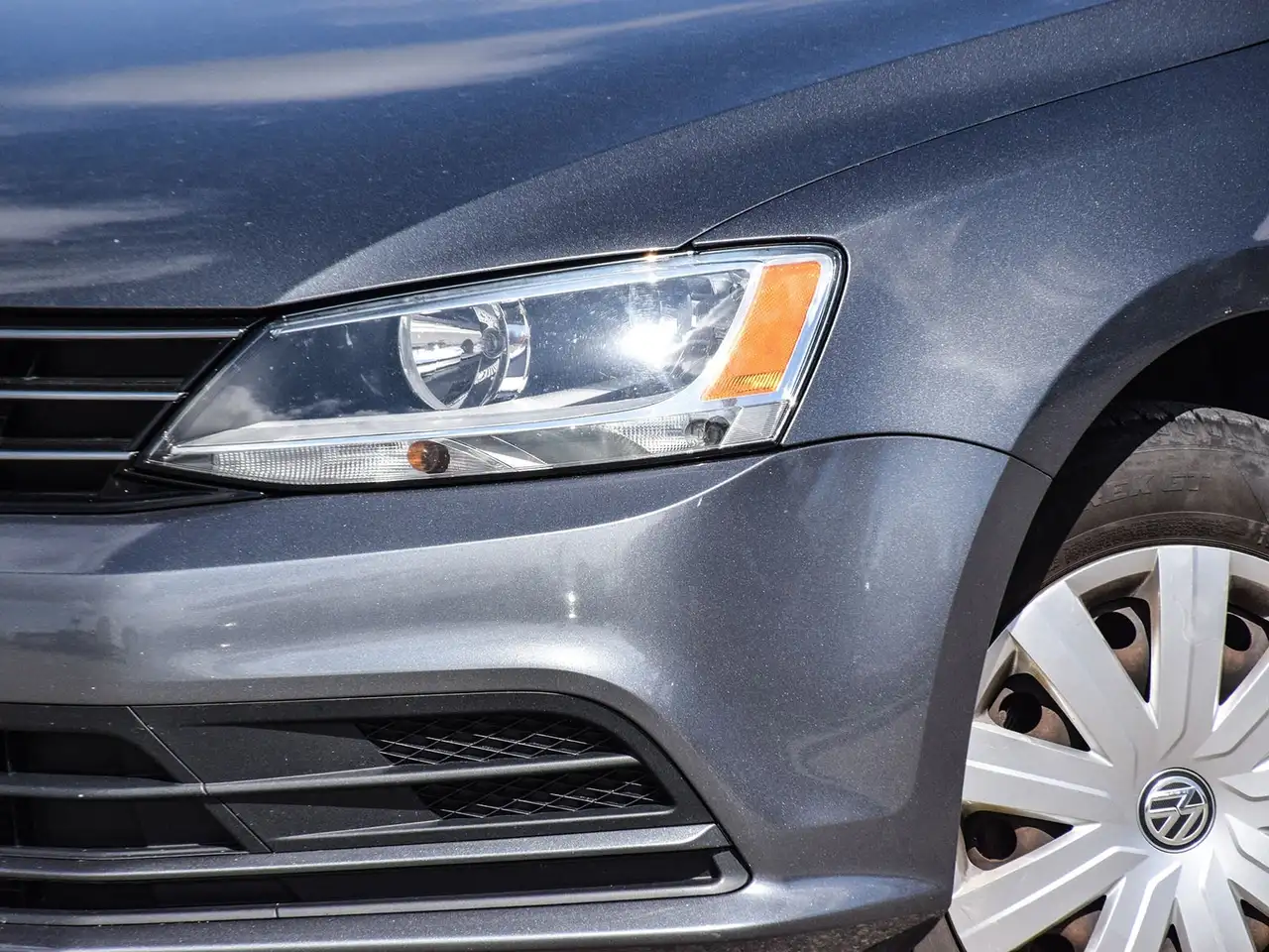 Volkswagen Jetta снимка Volkswagen Jetta
