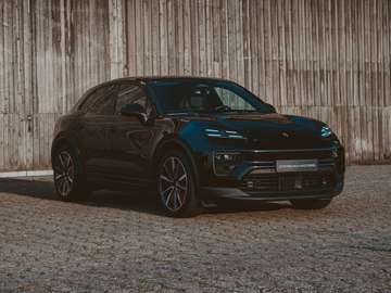 4 Electric/Pano/ACC/21"/Sportsound/LaneSupport