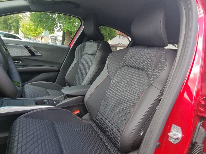 Renault Clio Techno TCe 115 EDC — photo 7