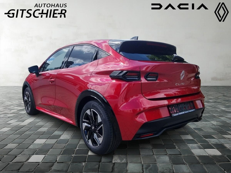 Renault Clio Techno TCe 115 EDC — photo 3