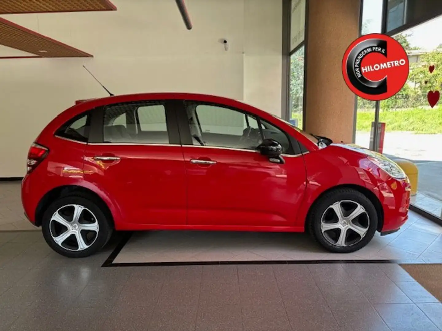 Citroen C3 1.2 puretech Feel edition s Roşu - 1