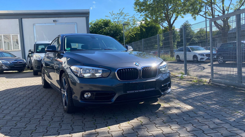 BMW 120 i Sport Line / SD / Leder / 2. Hand — photo 2
