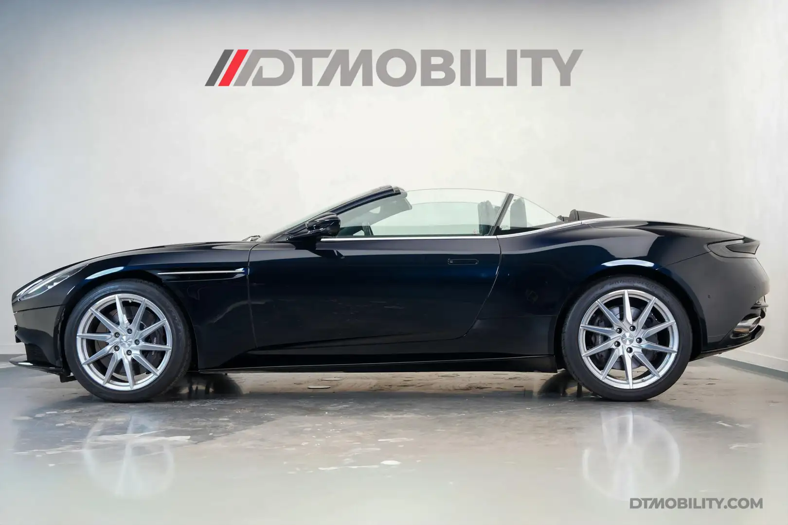 Aston Martin DB11 4.0 V8 | Volante | Dealer onderhouden | 360 camera Schwarz - 2