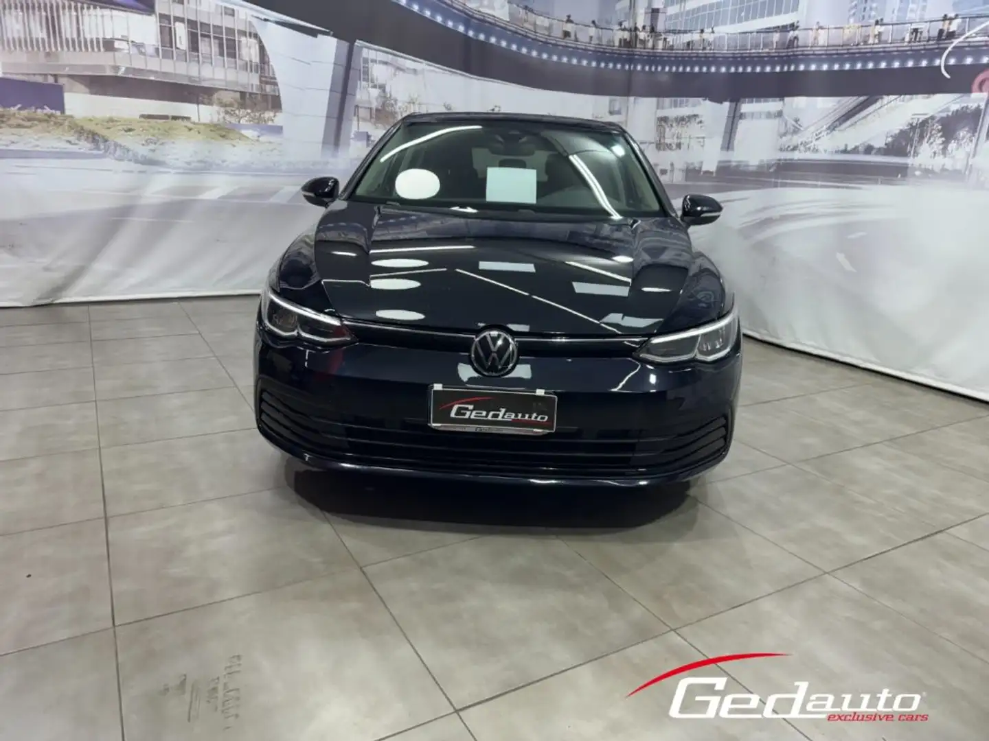 Volkswagen Golf 8 VIII 2.0 TDI 150 CV DSG SCR Life FULL-LED NAVI Noir - 1