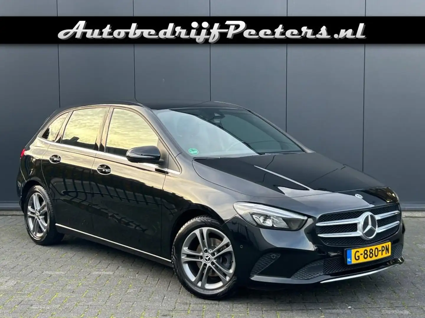 Mercedes-Benz B 180 B 180 Aut. LED Sportstoel Camera Navi Cruise PDC T Noir - 1