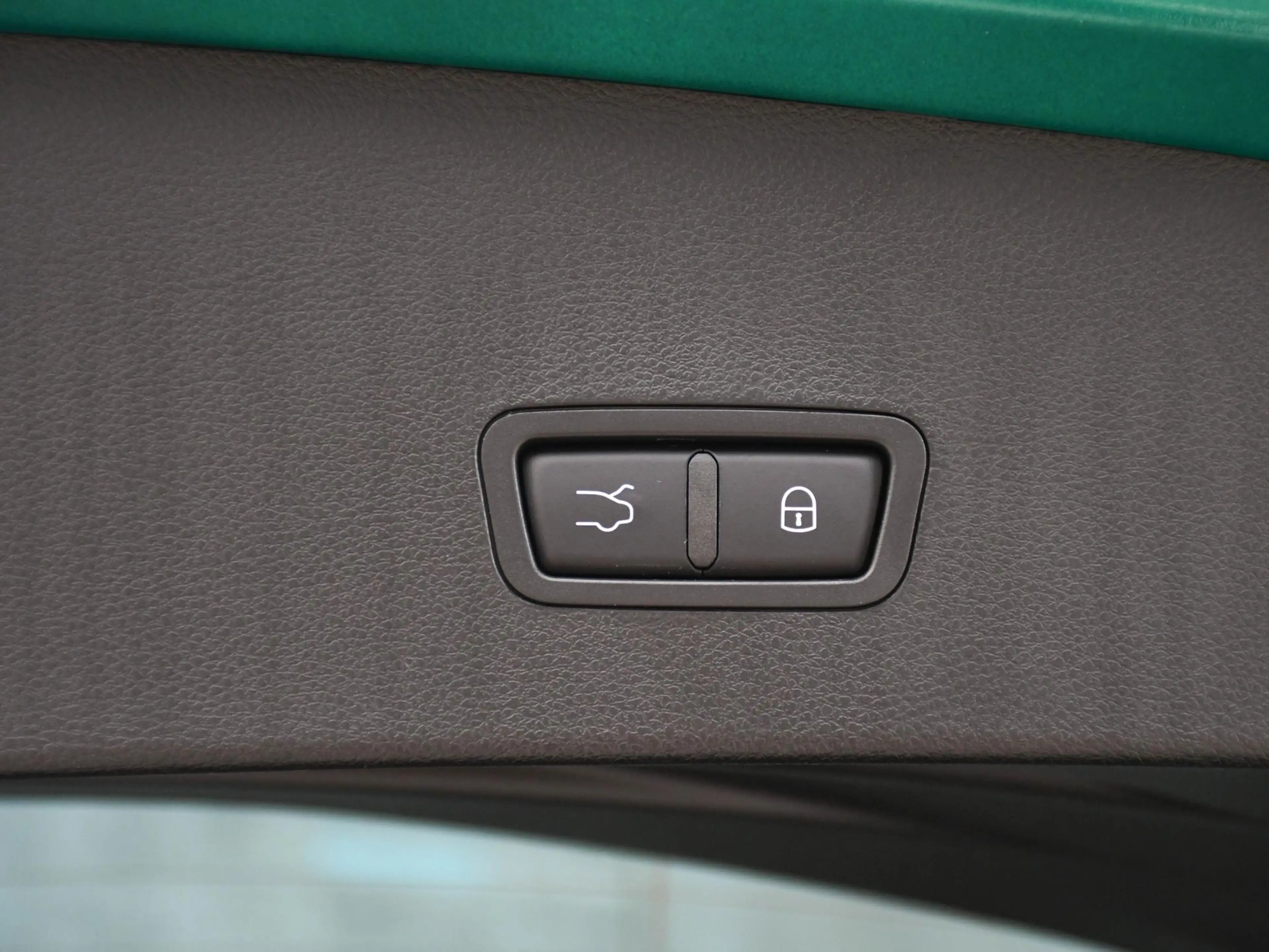 Alfa Romeo Tonale Tributo Italiano 1.3T PHEV 280pk Automaat PANO-DAK — photo 15