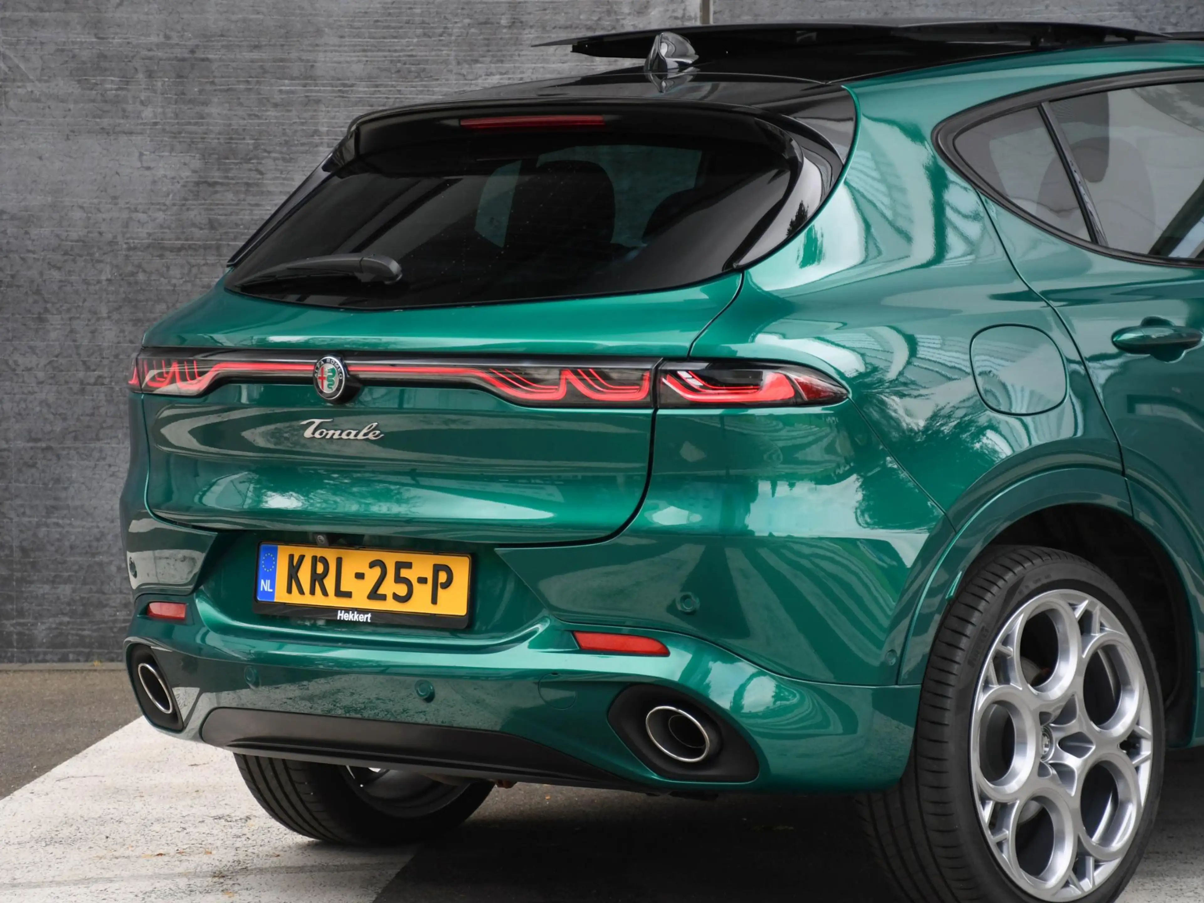 Alfa Romeo Tonale Tributo Italiano 1.3T PHEV 280pk Automaat PANO-DAK — photo 6