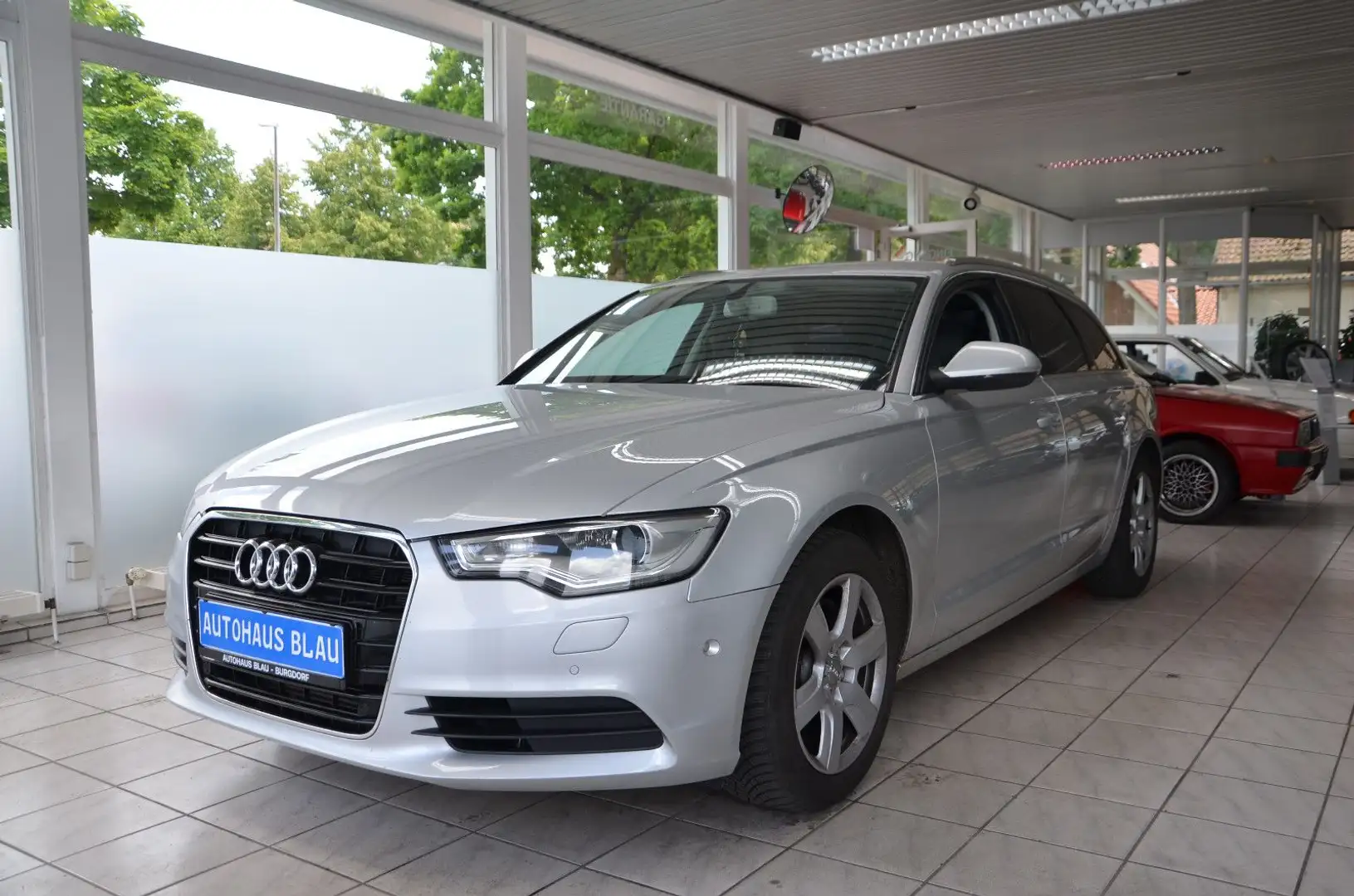 Audi A6 Avant 3.0 TDI *LEDER*NAVI*XENON*PDC*AHK* Argintiu - 1