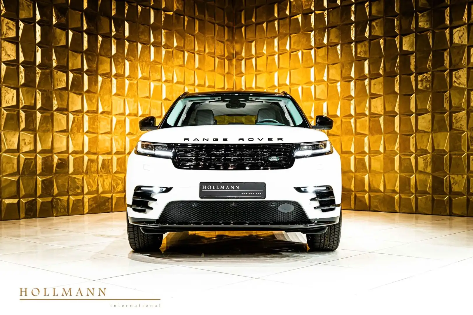 Land Rover Range Rover Velar P250 2.0L DYNAMIC SE +STOCK+ White - 2