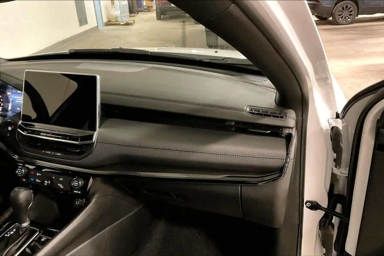 Jeep Compass photo Jeep Compass