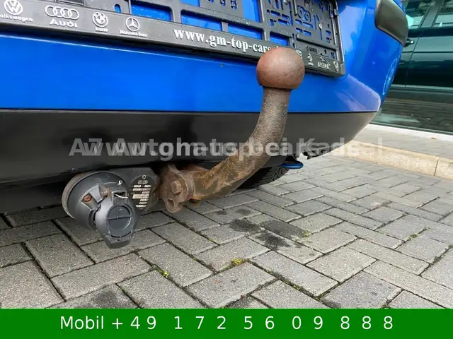Volkswagen Golf view 12