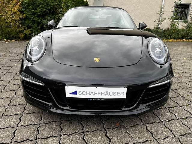 Porsche 911 Carrera 4 GTS Cabrio Approved 02/2027