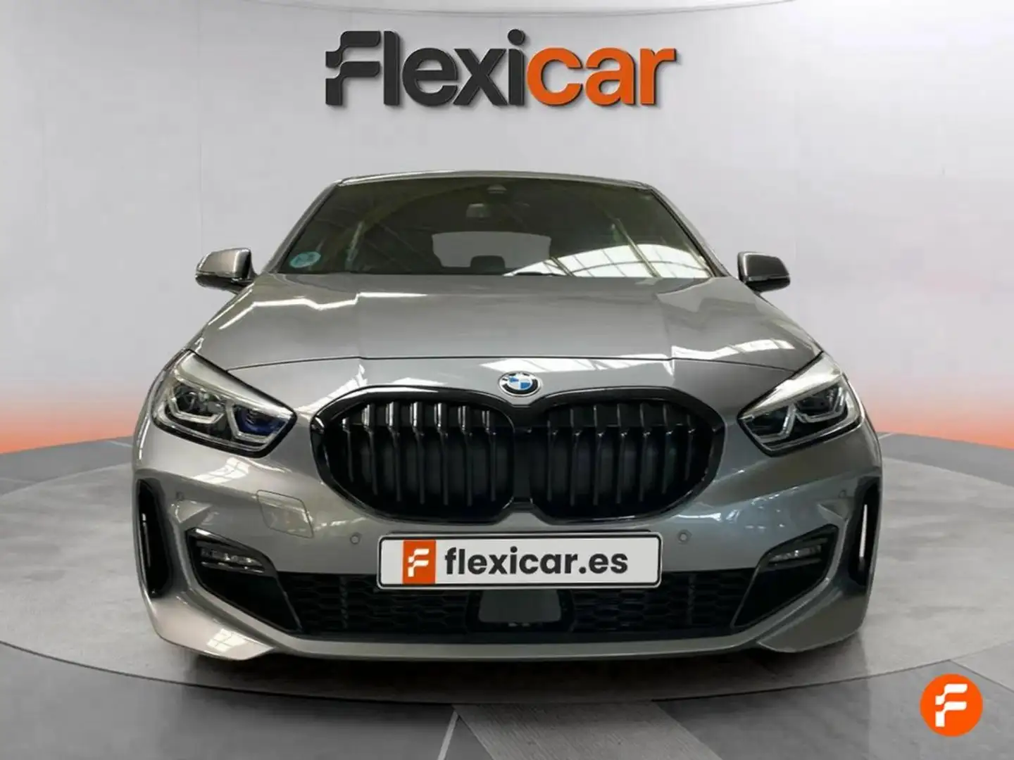 BMW 118 118d Žlutá - 2