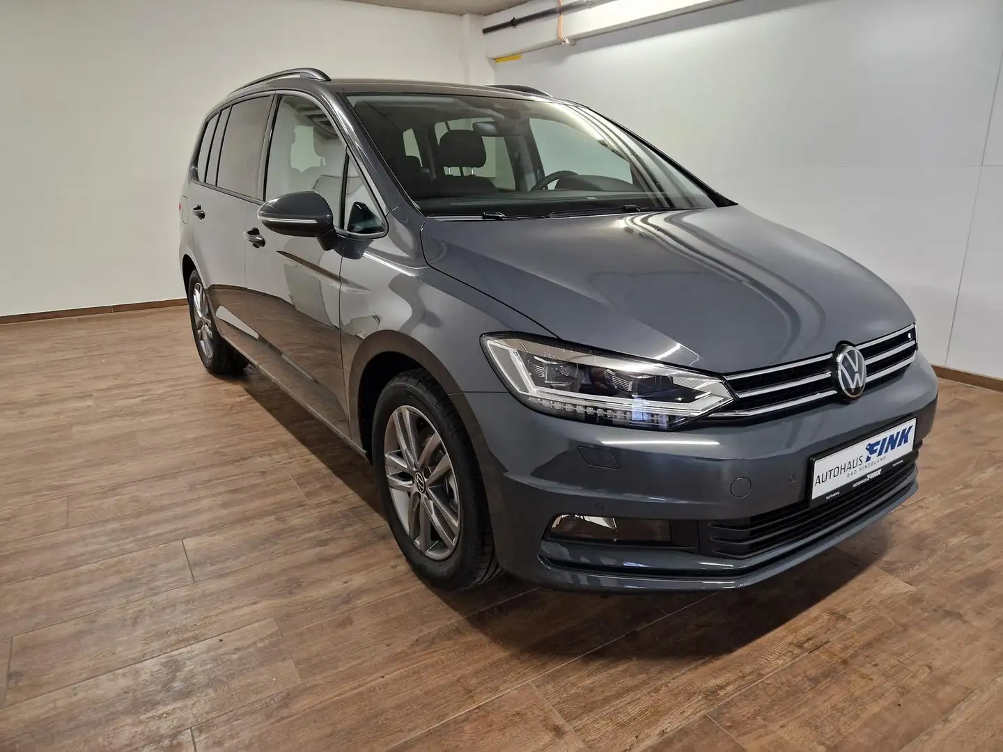 Volkswagen Touran Comfortline  1.5 TSI DSG LED NAVI 7Sitzer Gris - 2