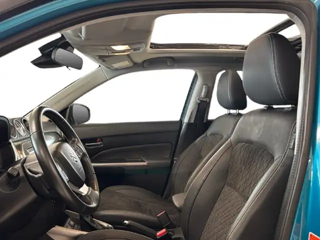 Suzuki Vitara view 13
