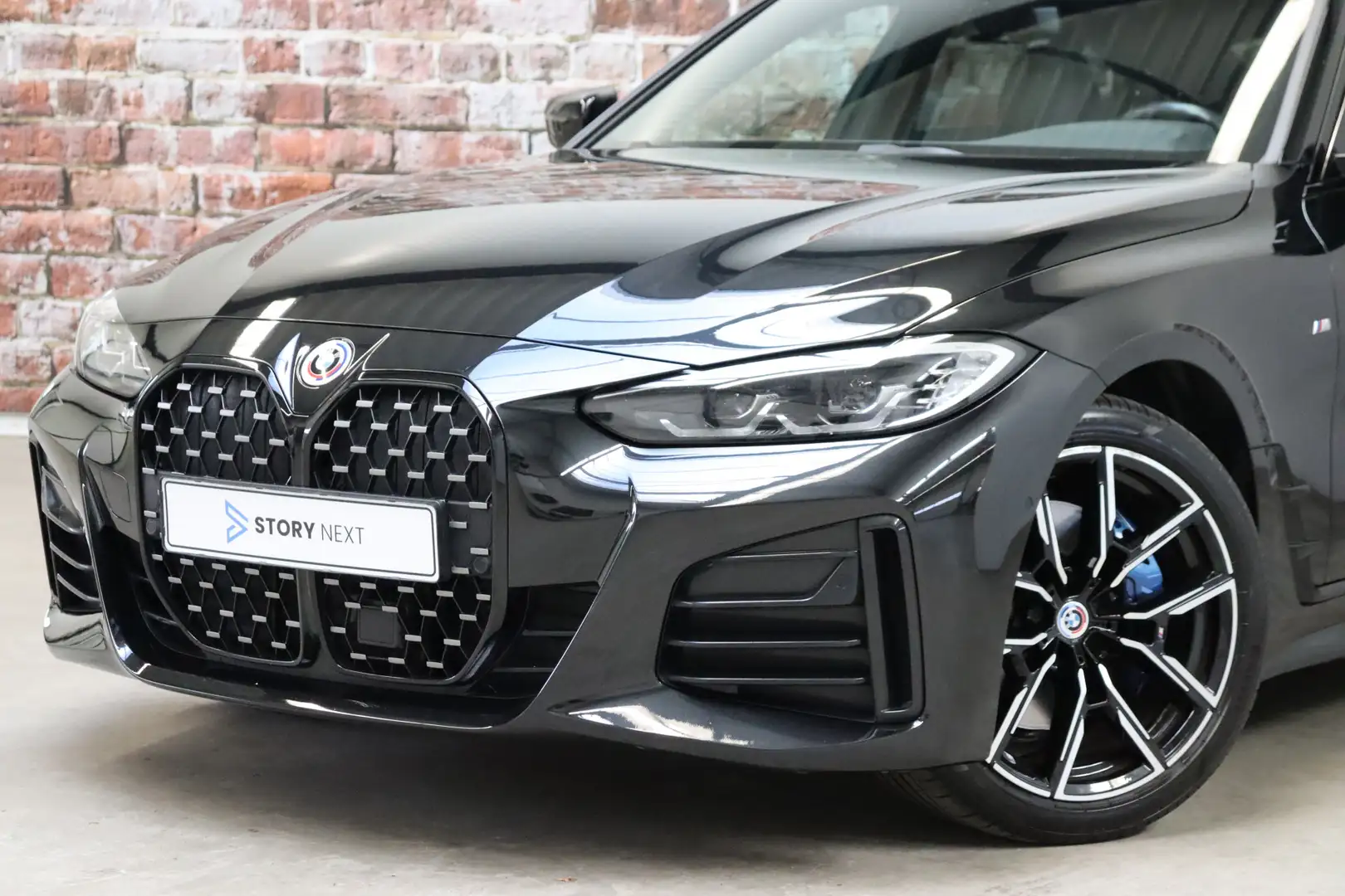 BMW 420 4 Serie Gran Coupé 420i High Executive M Sport Pak Schwarz - 2