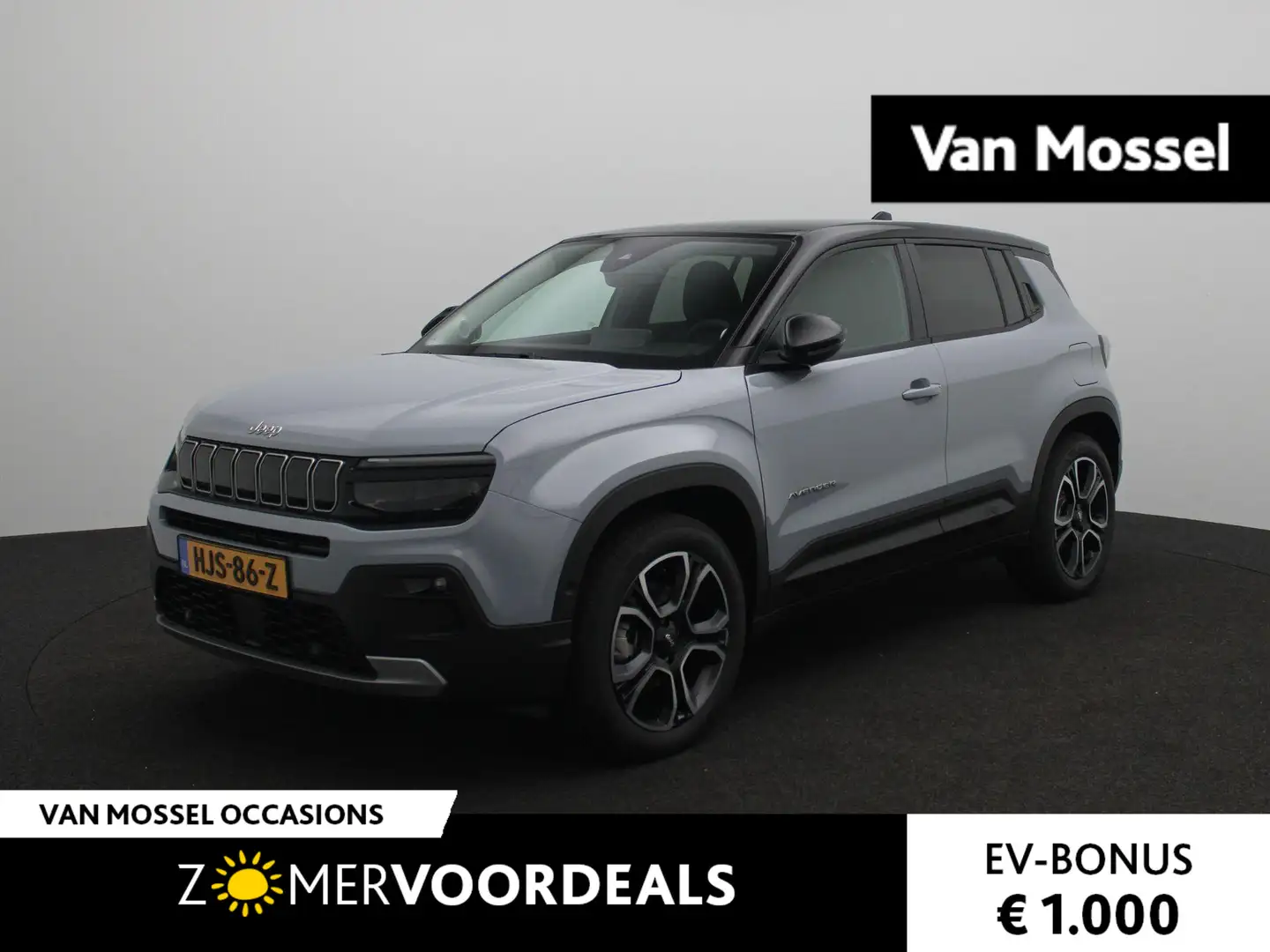 Jeep Avenger Summit 54 kWh | Storm Grey | Achteruitrij camera | Gris - 1