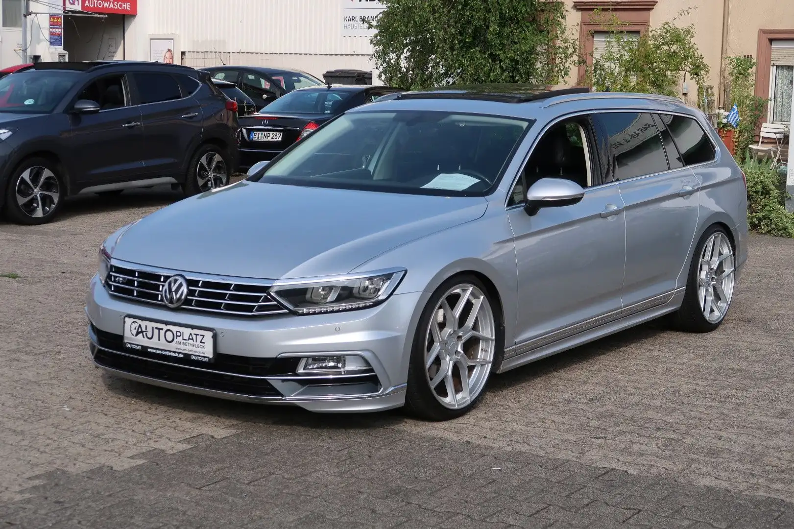 Volkswagen Passat Variant Highline *R-LINE *20"RAFFA *LEDER Silber - 2