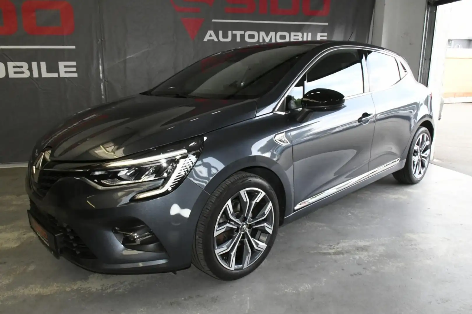 Renault Clio TCE EDC Edition One KEY*BOSE*NAV*CAM*LK.HZ Klima Grau - 2