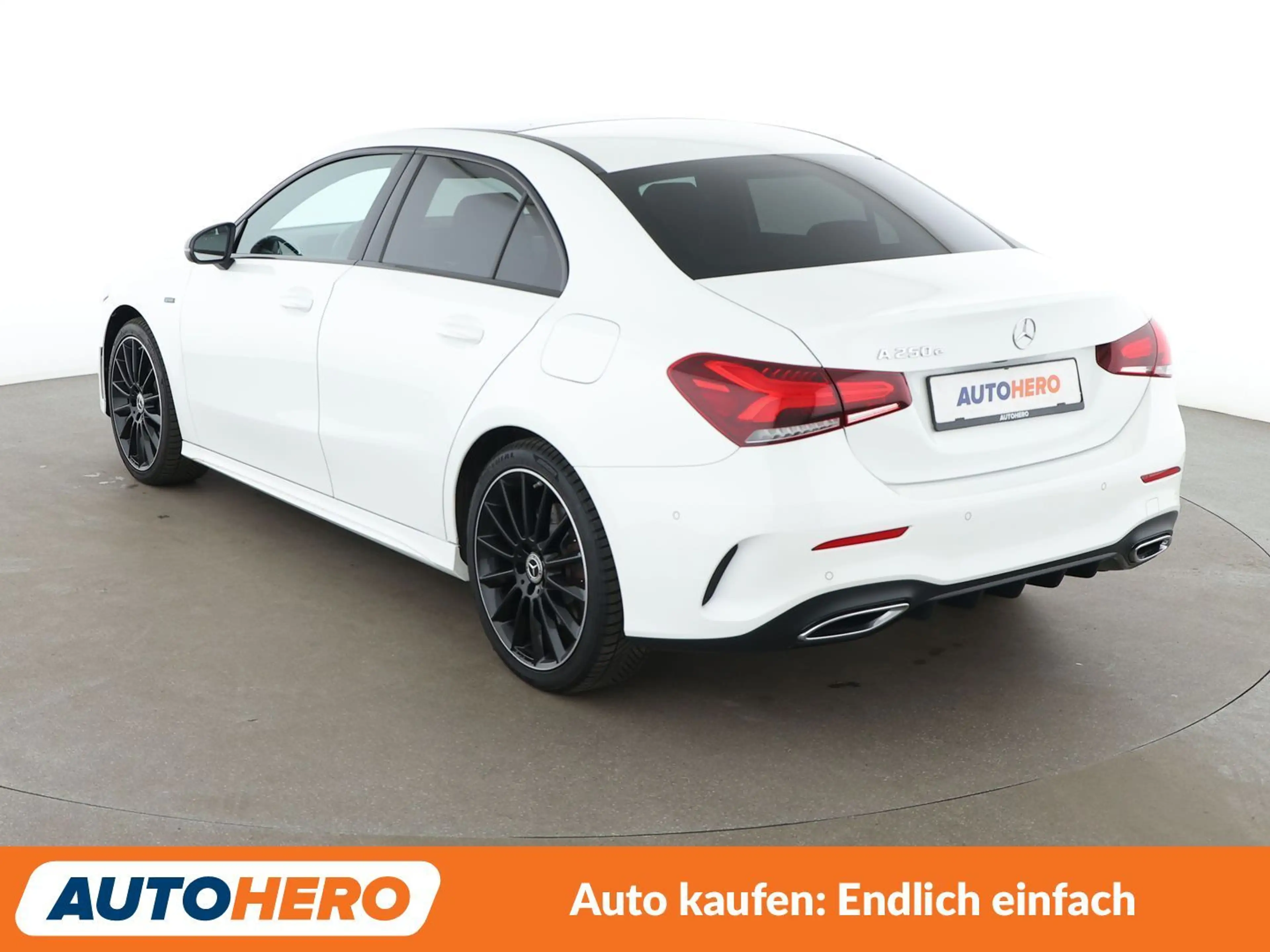 Mercedes-Benz A 250 A 250e AMG Line Aut.*360CAM*NAVI*TEMPO*LED*SHZ*PDC — photo 4