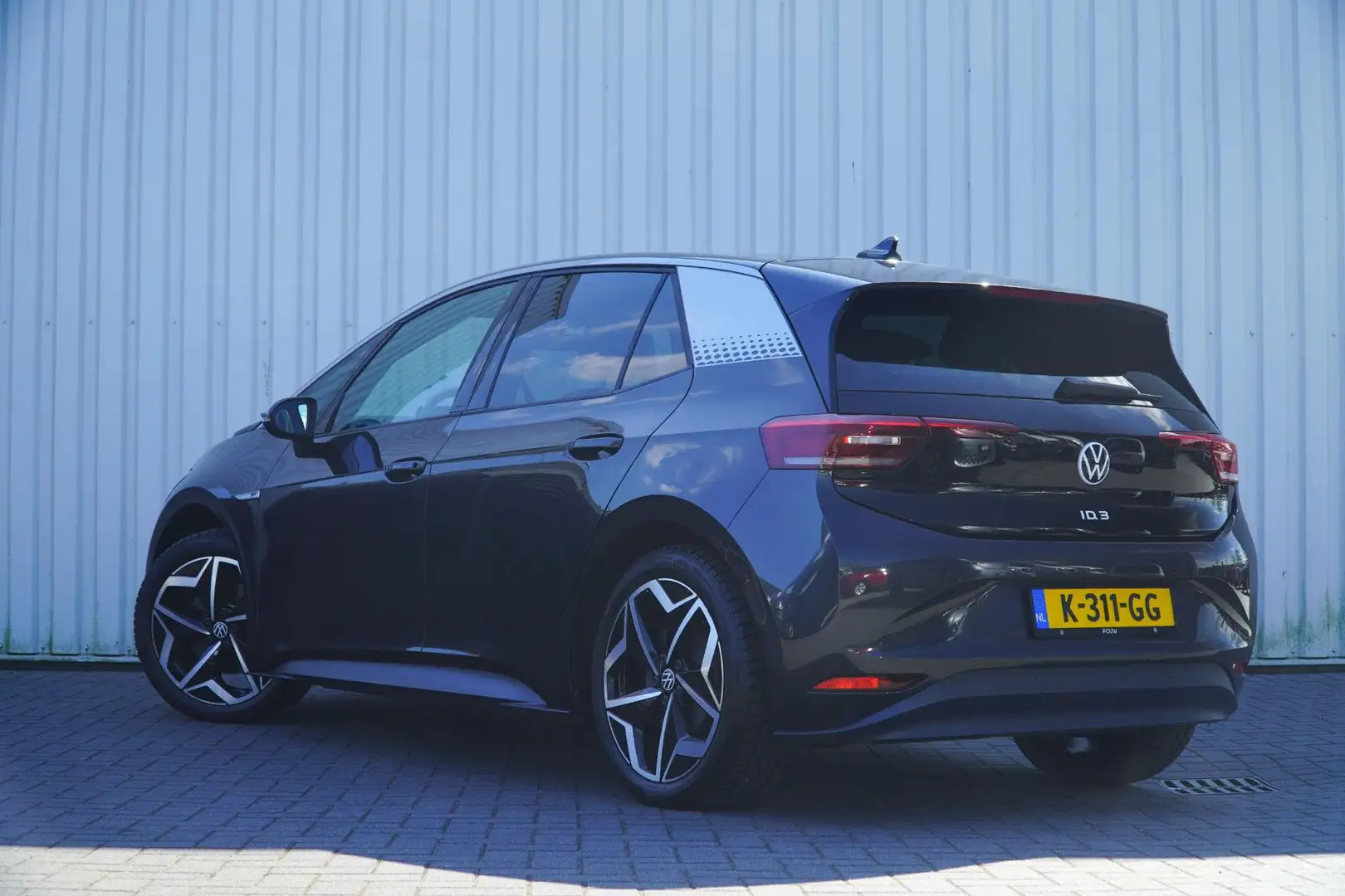 Volkswagen ID.3 204pk First Plus 58 kWh | Matrix LED | Stoelverwar Grijs - 2