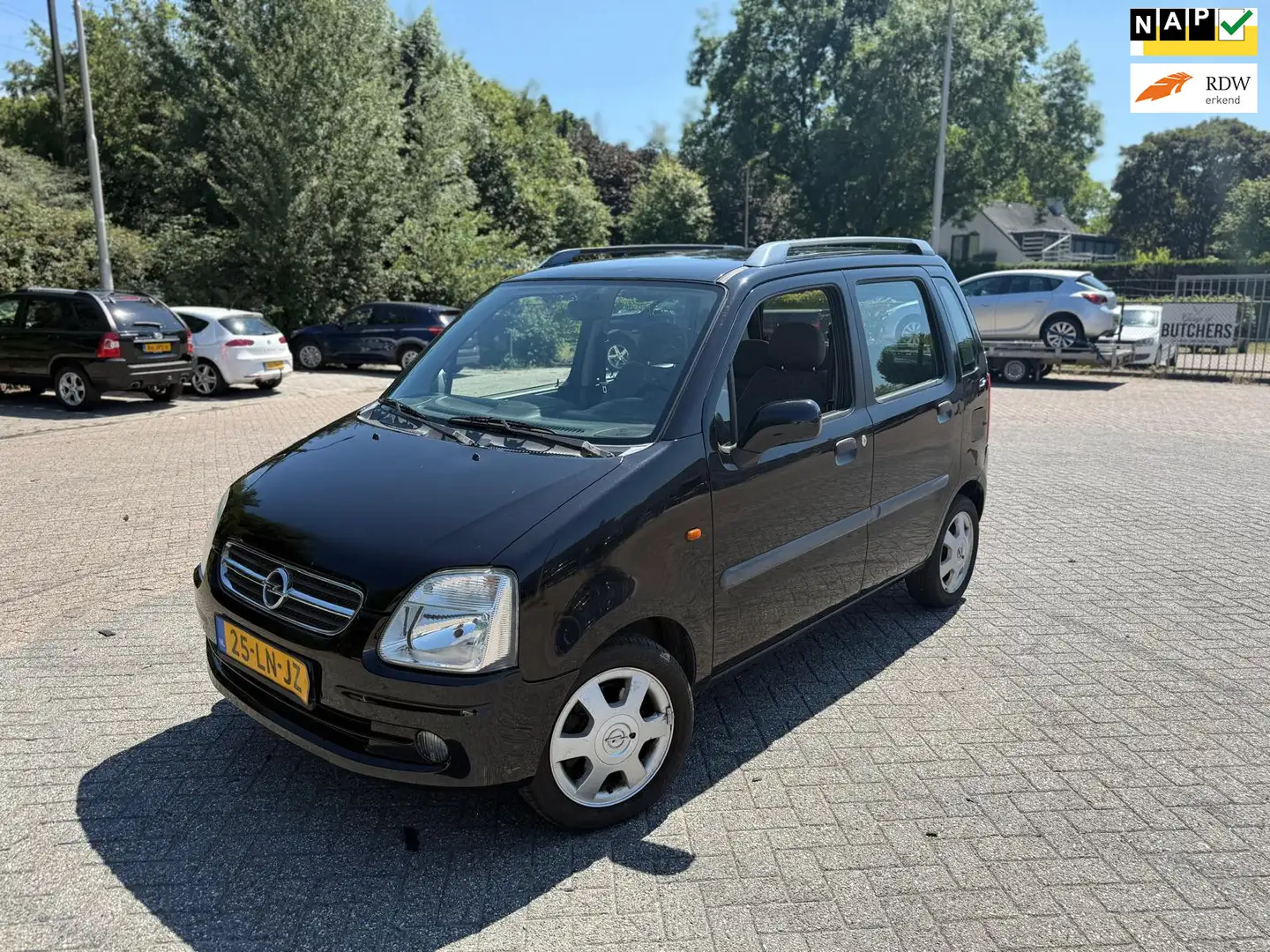 Opel Agila 1.2-16V Elegance / RIJDT SCHAKELT GOED / NAP / WEG Noir - 1