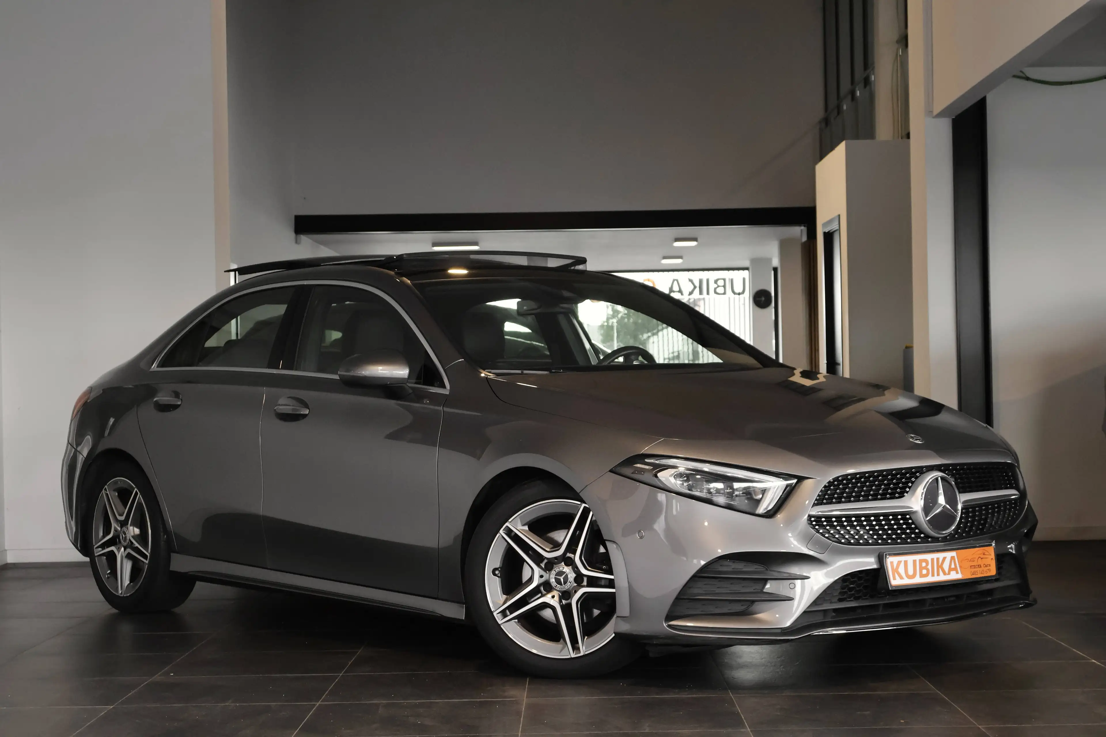 Mercedes-Benz A 180 A 180 d AMG Pakket Memory LED Ambiance PANO Garantie * — photo 3