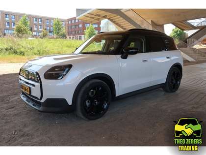 MINI Countryman E Mini Class XS 66.5 kWh