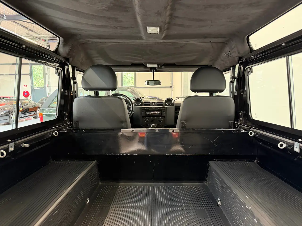 Land Rover Defender 90 SE *BTW-lichte vracht-BE auto* — foto 4