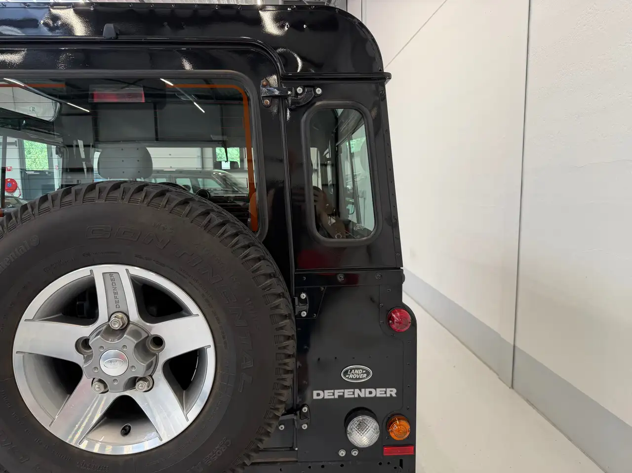 Land Rover Defender 90 SE *BTW-lichte vracht-BE auto* — foto 3