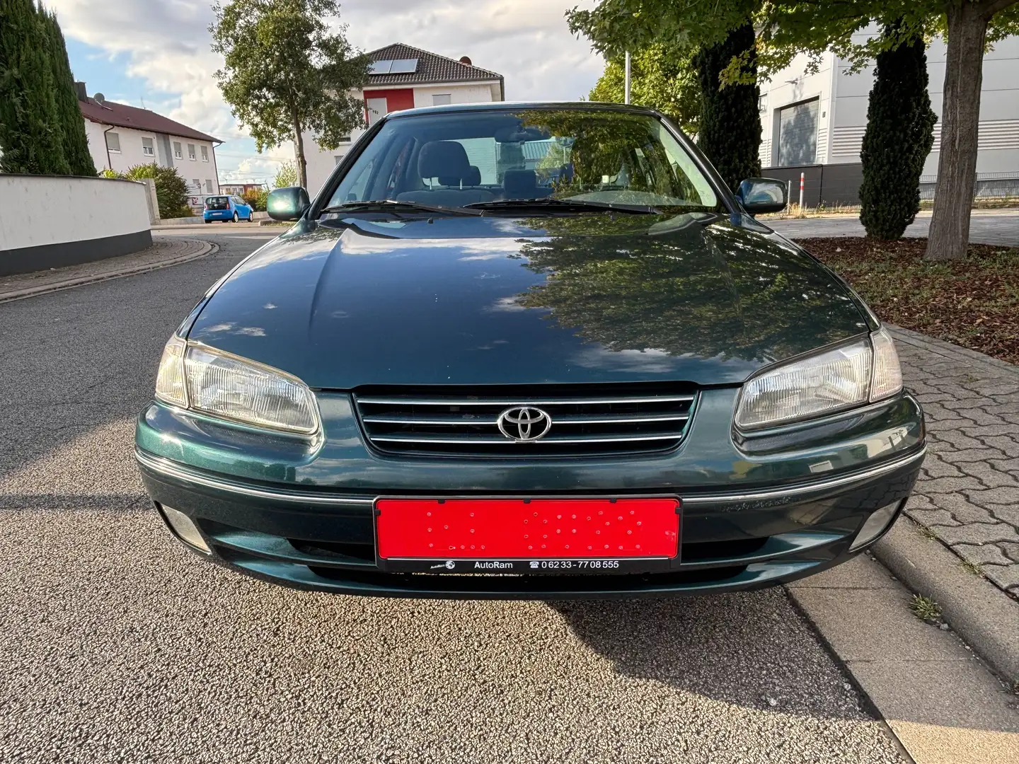 Toyota Camry Camry 3.0 V6 S Grün - 2