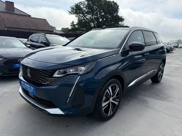 Peugeot 5008 view 9