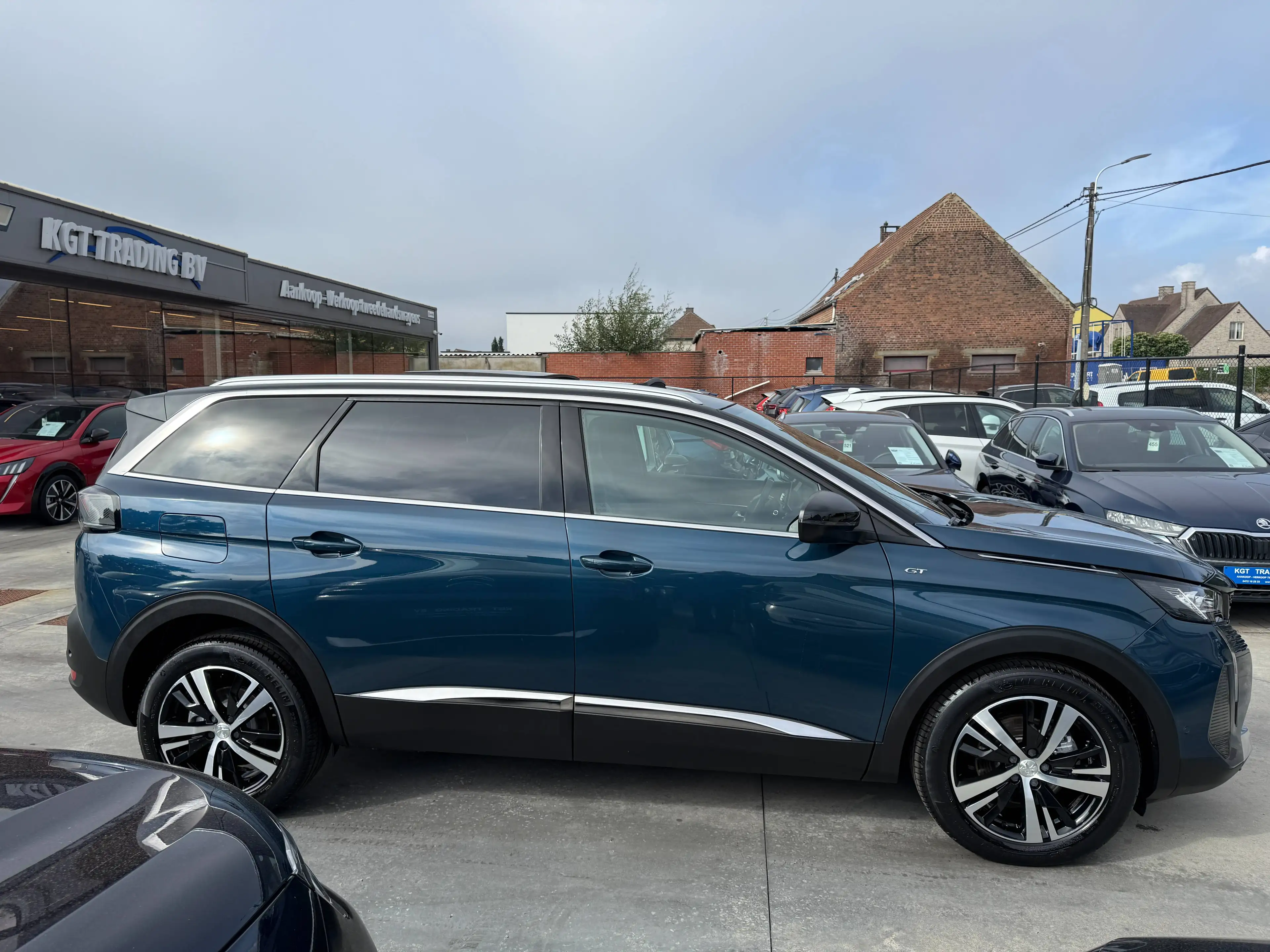 Peugeot 5008 1.2i 130PK GT-LINE 7 ZETELS OPENDAK ZWART LEDER NAVI CAMERA CARPLAY LED ALU — photo 4