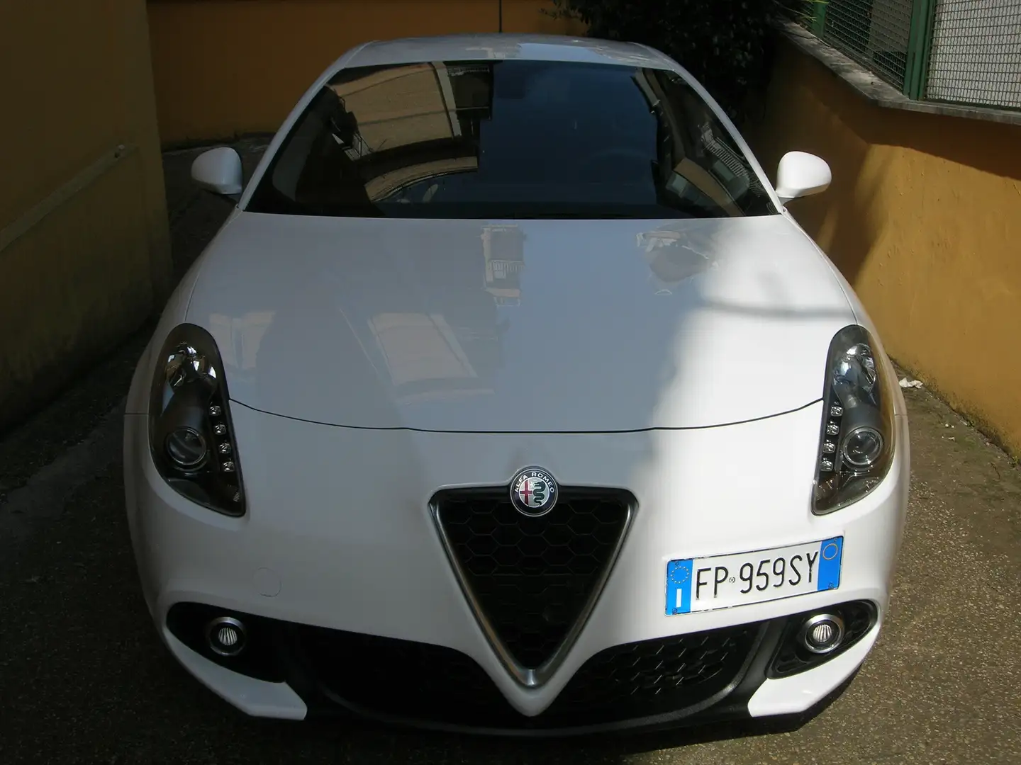 Alfa Romeo Giulietta Giulietta 1.6 jtdm Business 120cv tct Bianco - 1