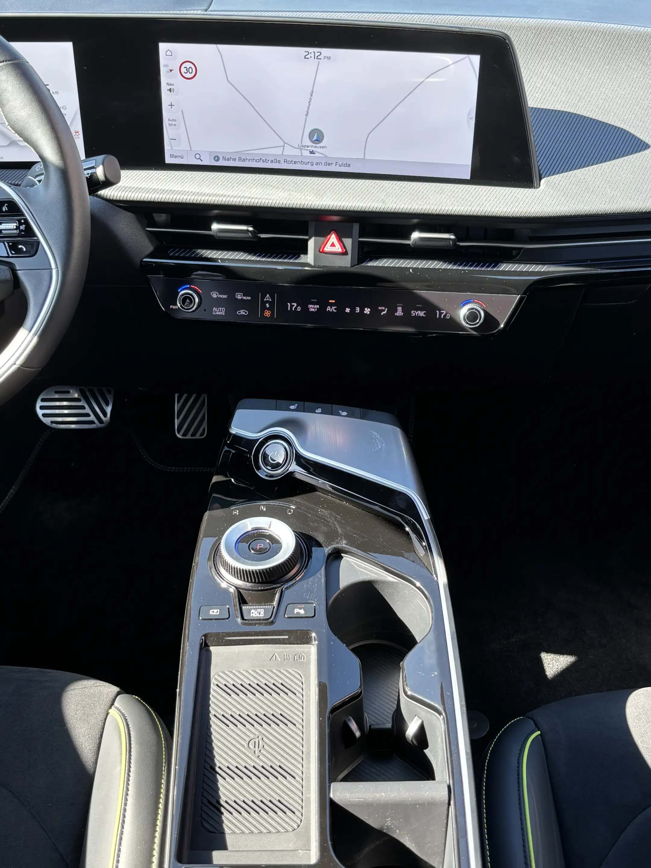 Kia EV6 GT 4WD LED HUD MERIDIAN WÄMPU 360° AHK 77,4K — photo 17