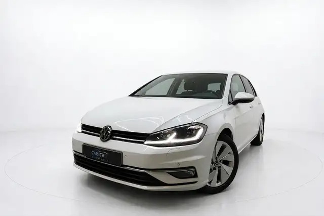 Volkswagen Golf view 20