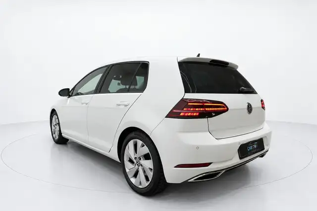 Volkswagen Golf view 8