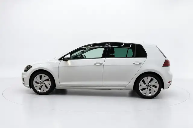Volkswagen Golf view 5