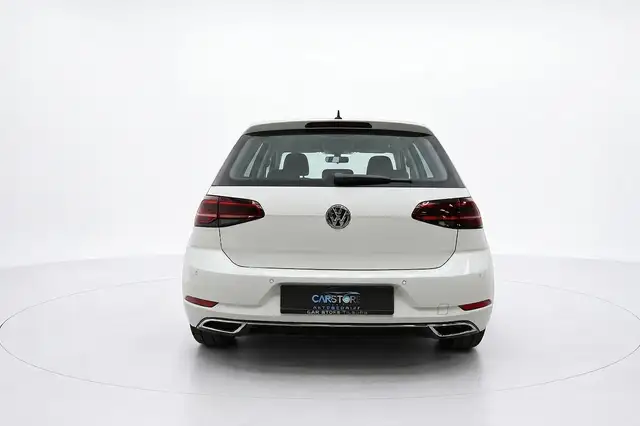 Volkswagen Golf view 23