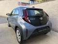 Toyota Aygo X 1.0i VVT-i X-play / € 12350+ / 9500 KM !!! Gris - thumbnail 2