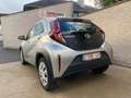 Toyota Aygo X 1.0i VVT-i X-play / € 12350+ / 9500 KM !!! Argent - thumbnail 2