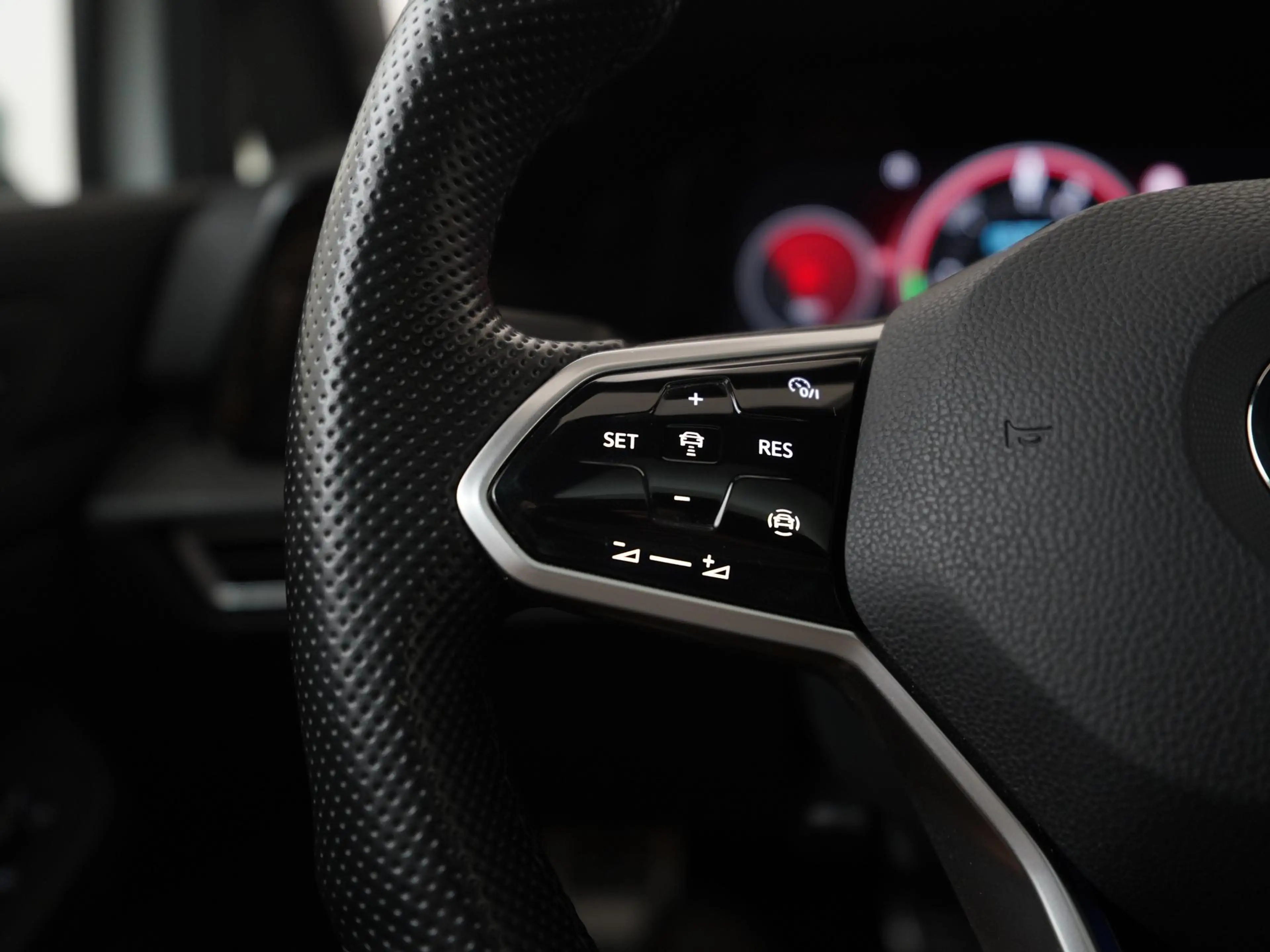 Volkswagen Golf GTE 1.4 eHybrid | Panoramadak | Head-up | IQ.Light | Z — photo 9