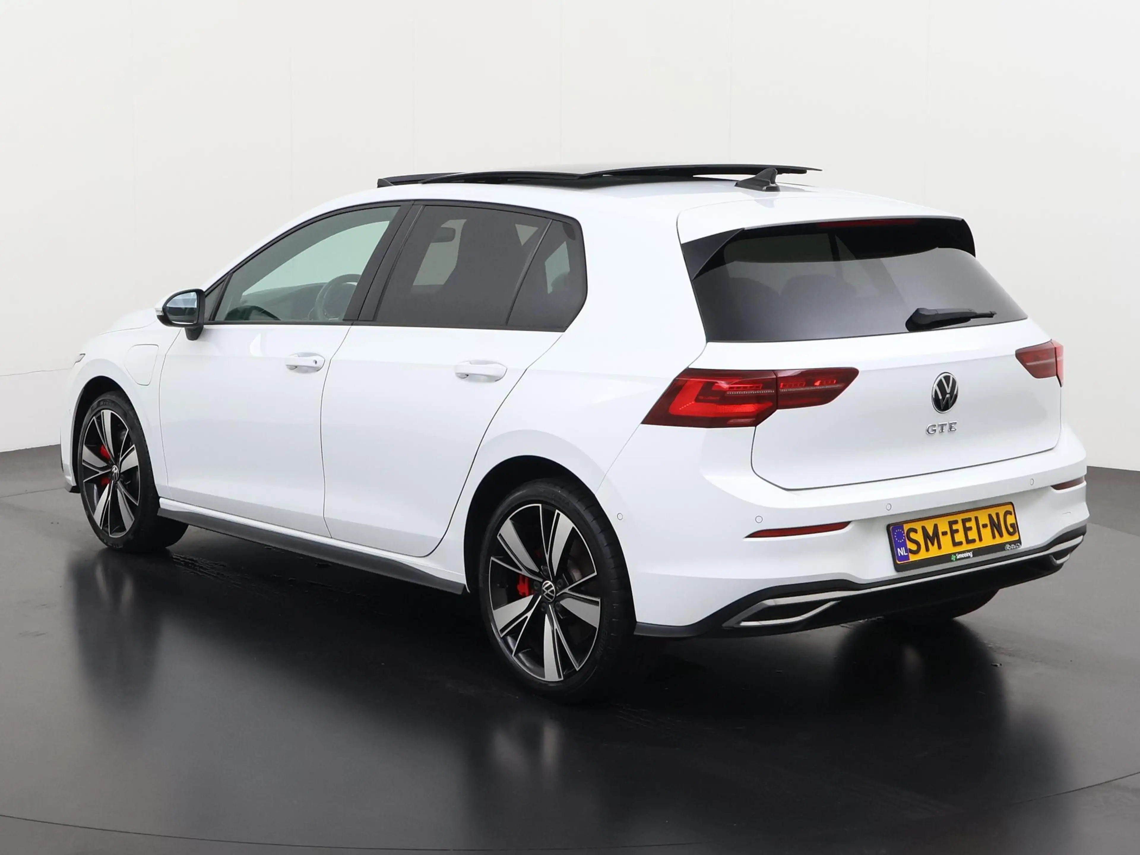 Volkswagen Golf GTE 1.4 eHybrid | Panoramadak | Head-up | IQ.Light | Z — photo 8