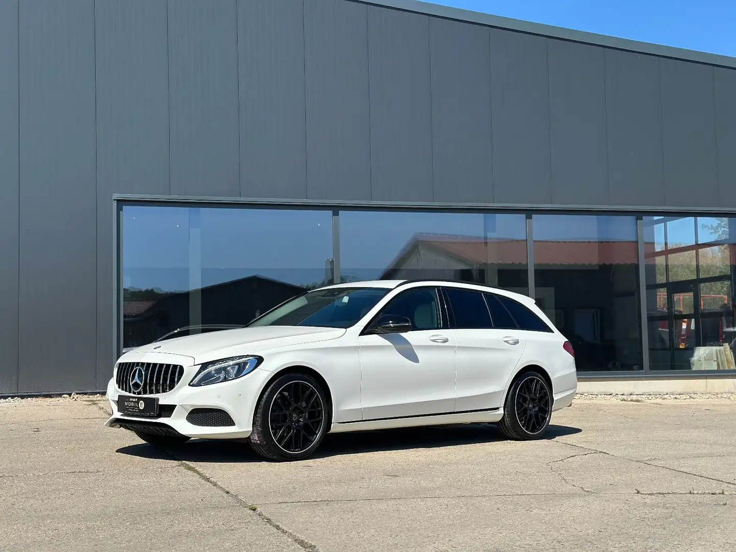 Mercedes-Benz C 180 T AMG Optik Leder Kamera LED 19 Zoll Blanc - 1