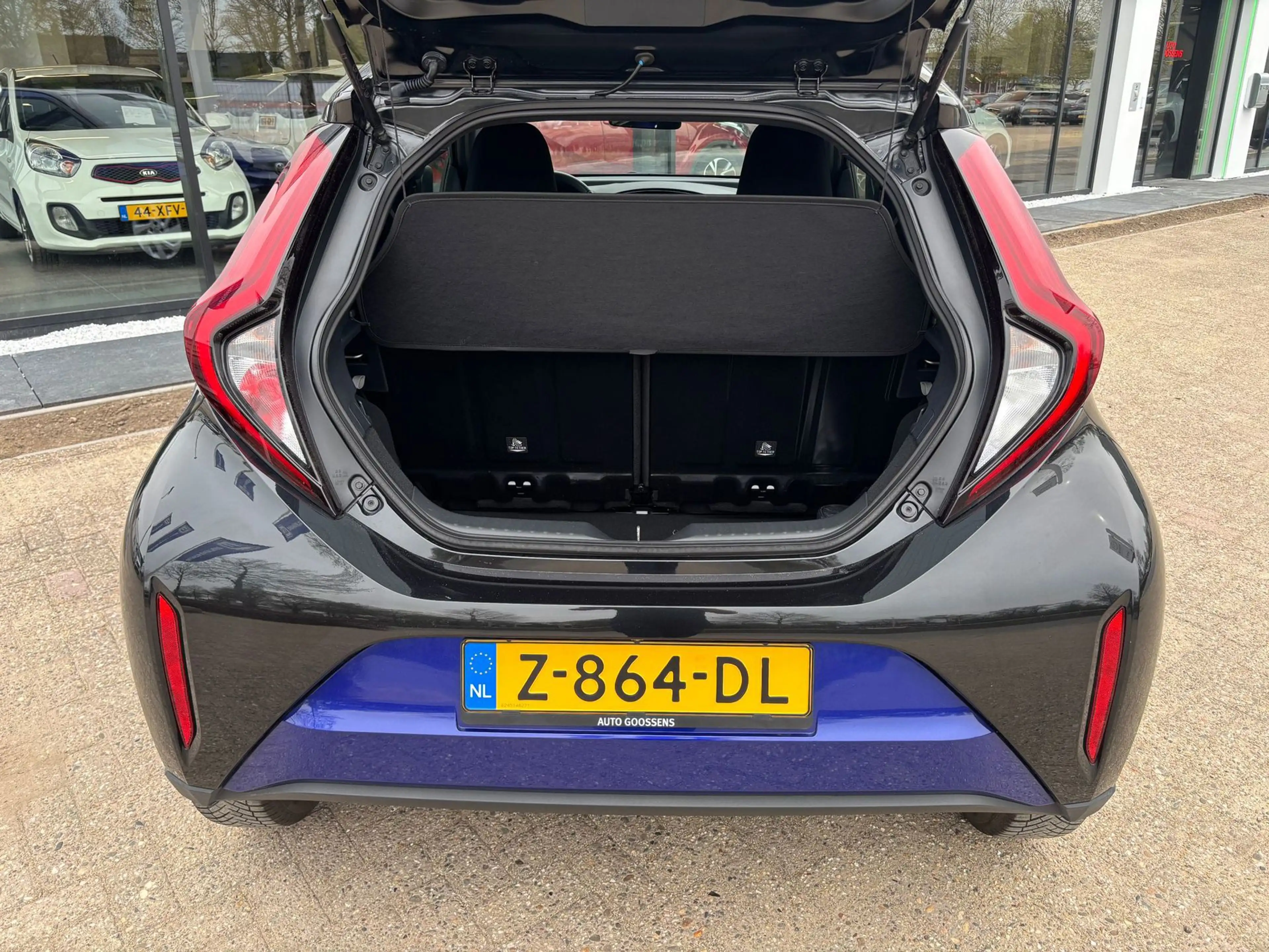 Toyota Aygo X 1.0 VVT-i MT first |Stoelverwarming|Keyless entry — photo 6